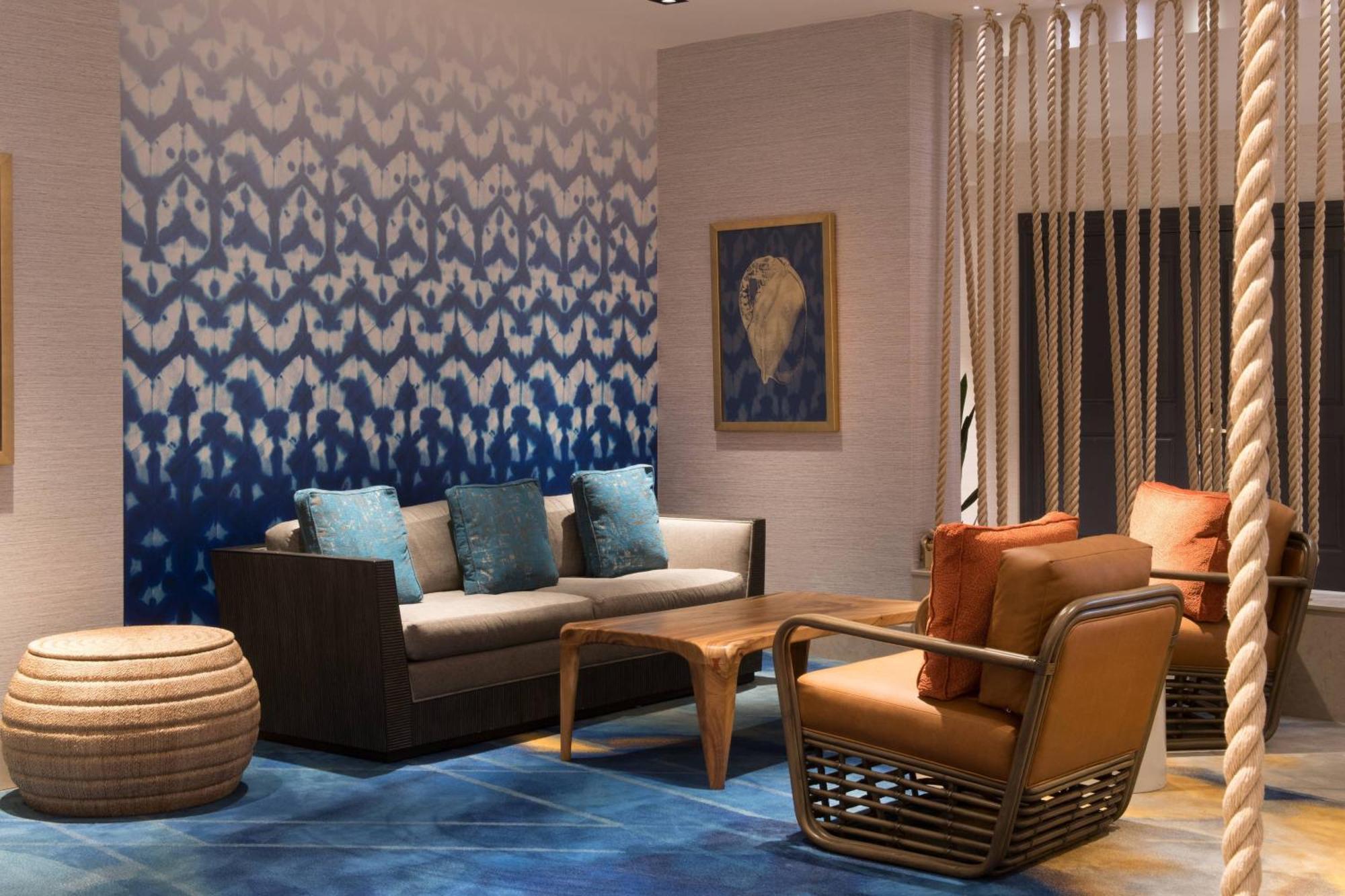 Renaissance Newport Beach Hotel Bagian luar foto